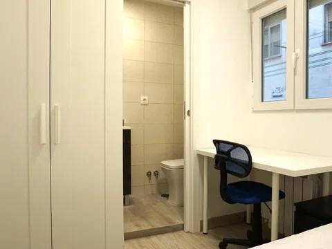 Habitación 83 m², Ávila