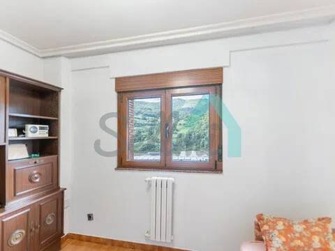 Piso de 75 m² en Aller