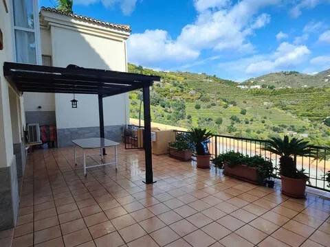 Piso de 158 m² en Almuñécar