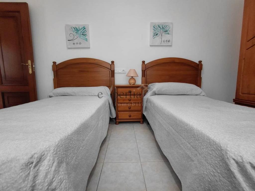Piso de 90 m² en Boiro