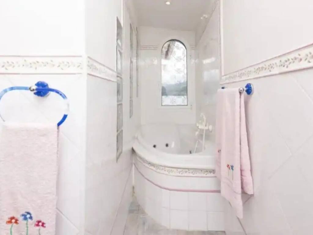 Casa de 200 m² en Redondela