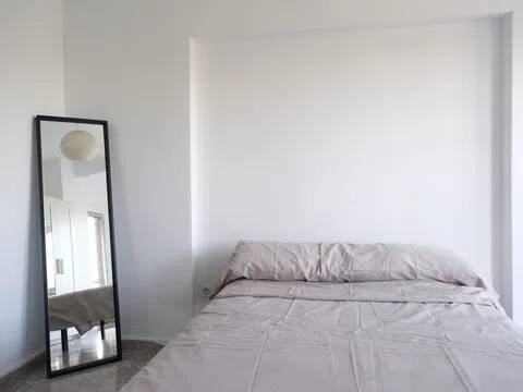 Habitación 140 m², Lérida