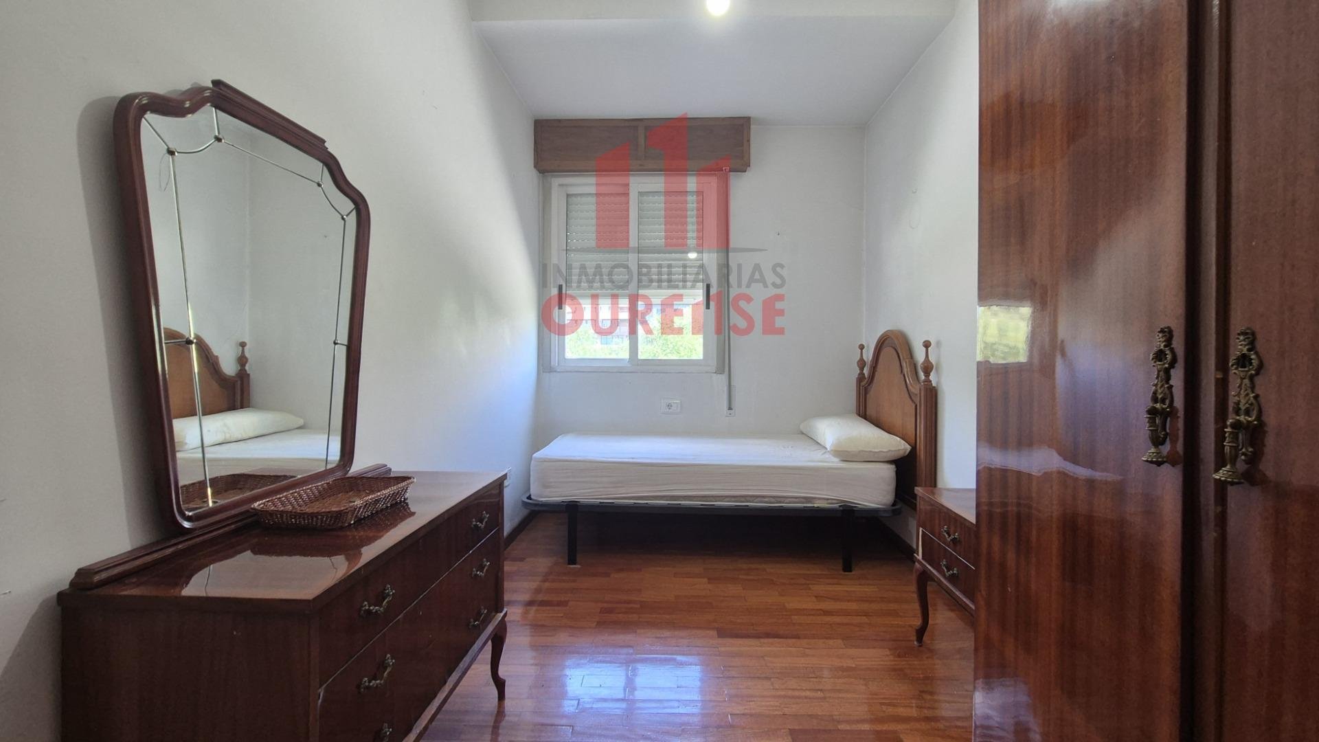 Piso de 87 m² en Ourense