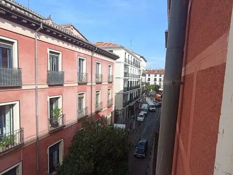 Wohnung 68 m² in Madrid