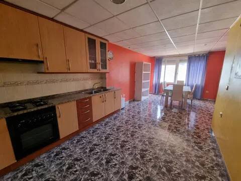 Piso de 142 m² en Castelló de Rugat