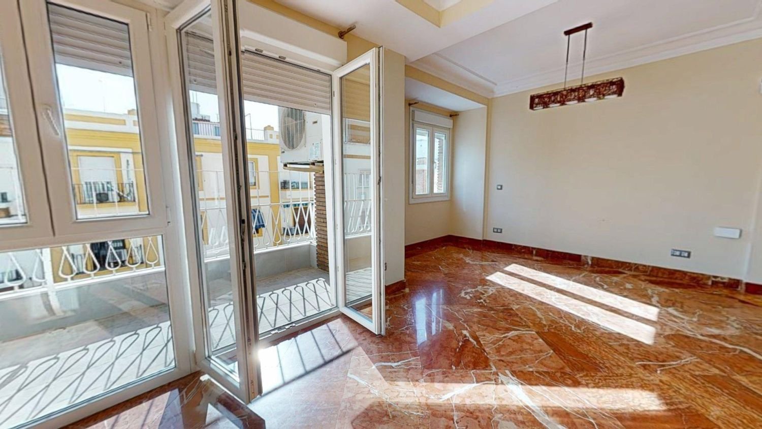 Piso de 173 m² en Sevilla