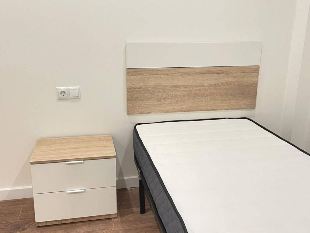 Wohnung 80 m² in Alberic