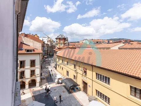 Piso de 69 m² en Oviedo
