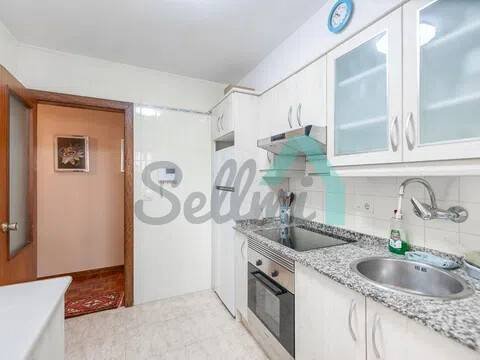 Piso de 98 m² en Castrillón