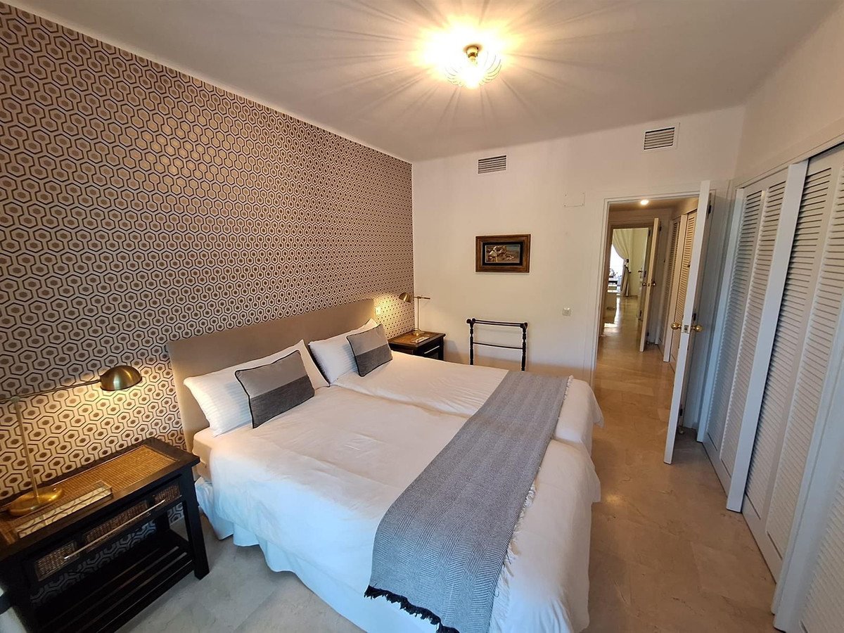 Flat 226 m² in Marbella