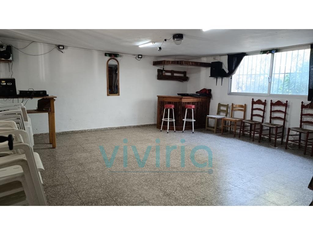 Casa de 373 m² a Paterna