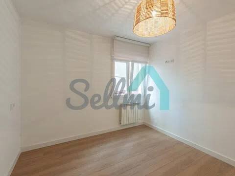 Piso de 101 m² en Oviedo