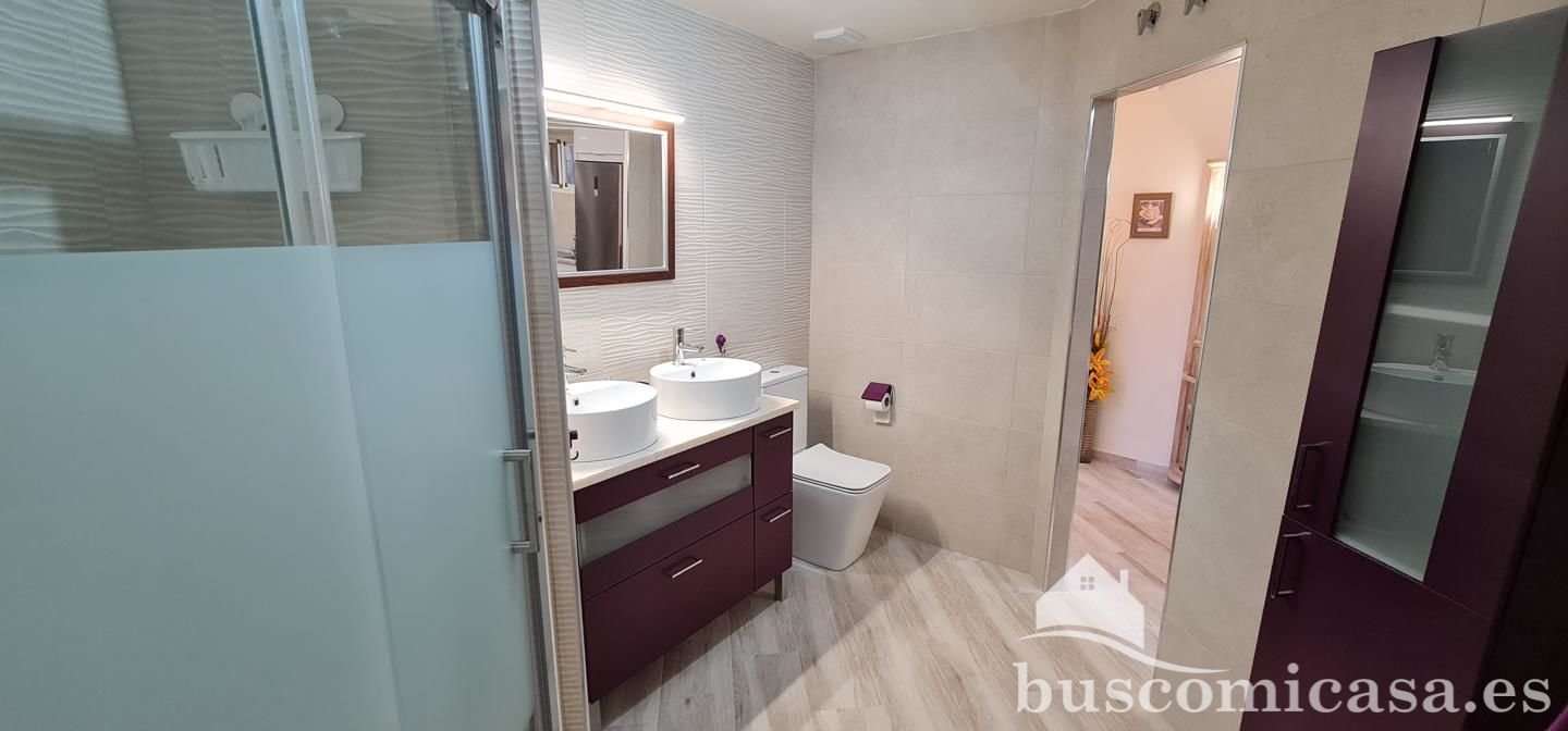 Piso de 75 m² en Linares