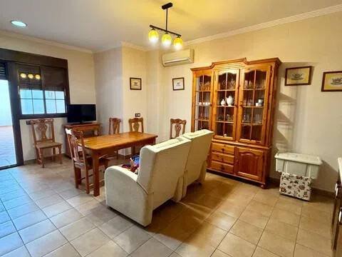 Piso de 200 m² en Mairena del Aljarafe