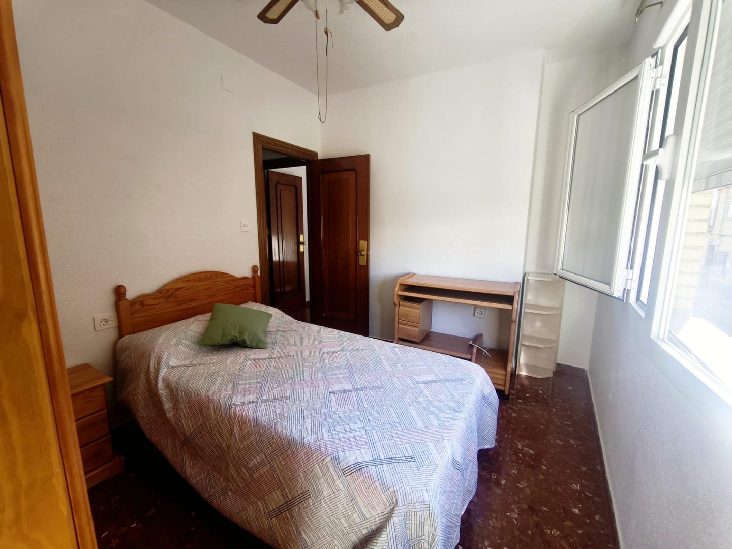Piso de 146 m² en Maracena