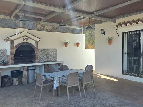 Casa de 157 m² en Canillas de Albaida