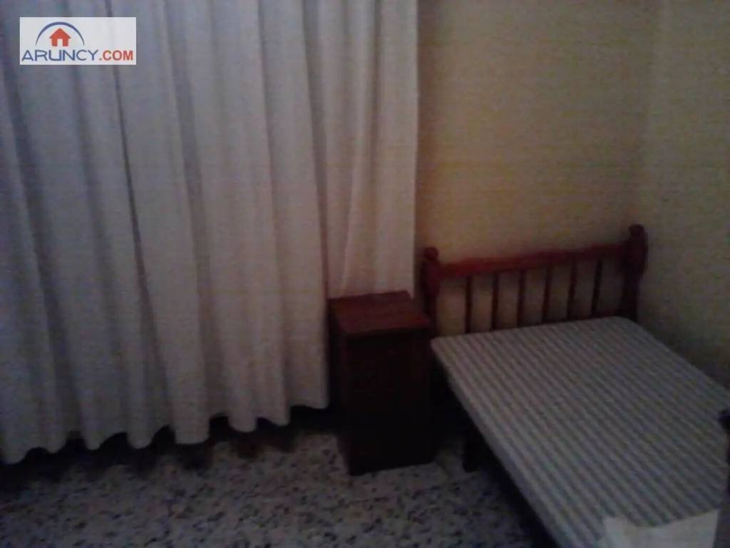 Piso de 90 m² en Sevilla
