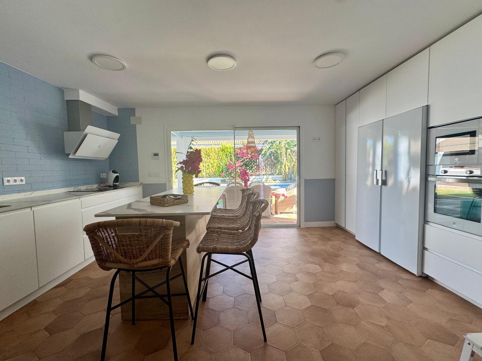 Casa de 650 m² en Carmona