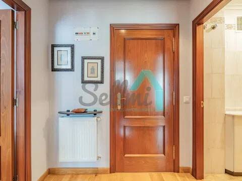 Pis de 48 m² a Oviedo