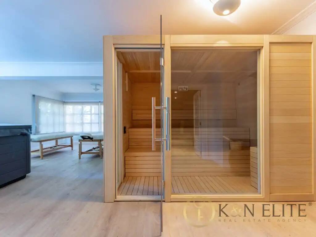Casa de 1290 m² en Alicante