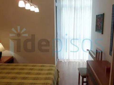 Piso de 60 m² en Santander