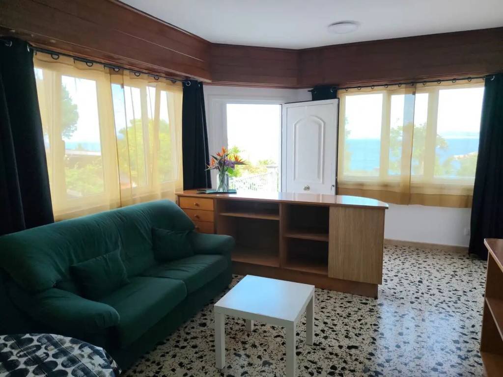 Piso de 49 m² en Ribeira