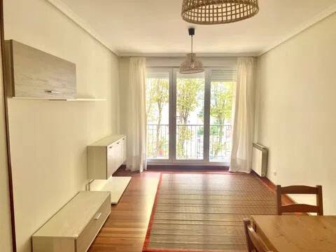 Wohnung 115 m² in El Astillero