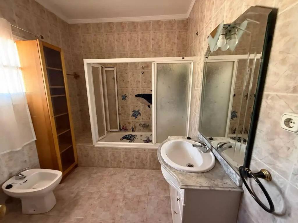 Casa de 170 m² en Benalmádena
