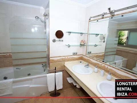 Maison 400 m² à Santa Eulària des Riu