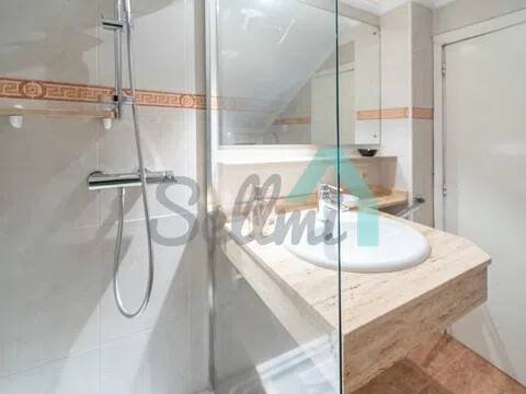 Piso de 62 m² en Oviedo