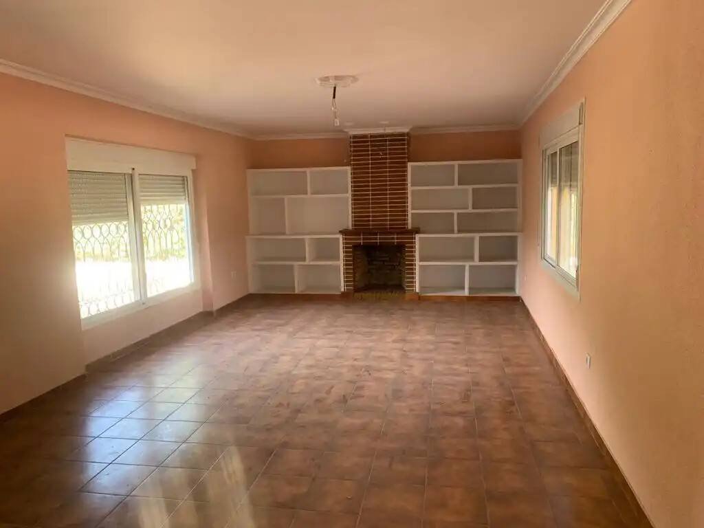 Casa de 150 m² en Dos Hermanas