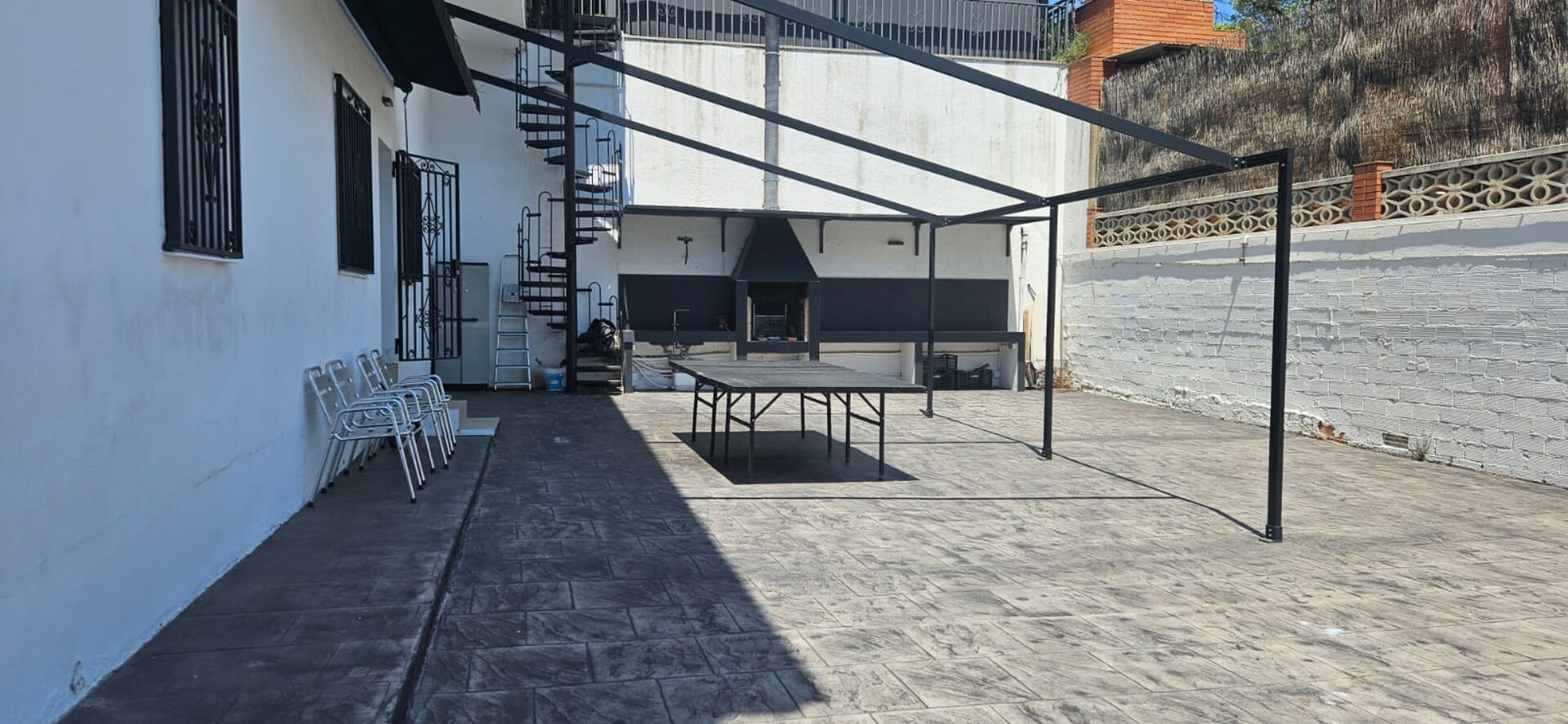 Casa de 200 m² en Vallromanes
