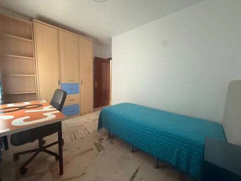 Habitación 95 m², Málaga