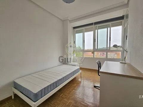 Pis de 80 m² a Cáceres