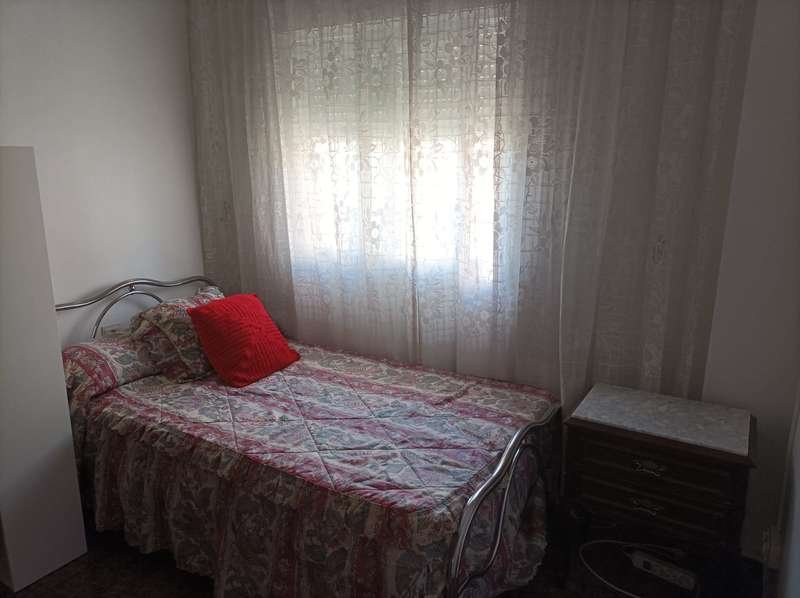Habitación 90 m², Granada