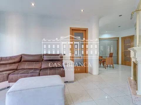 Wohnung 150 m² in Barcelona