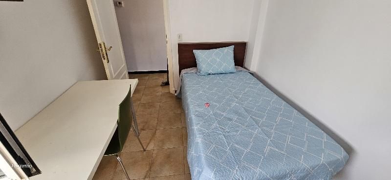 Habitación 80 m², León