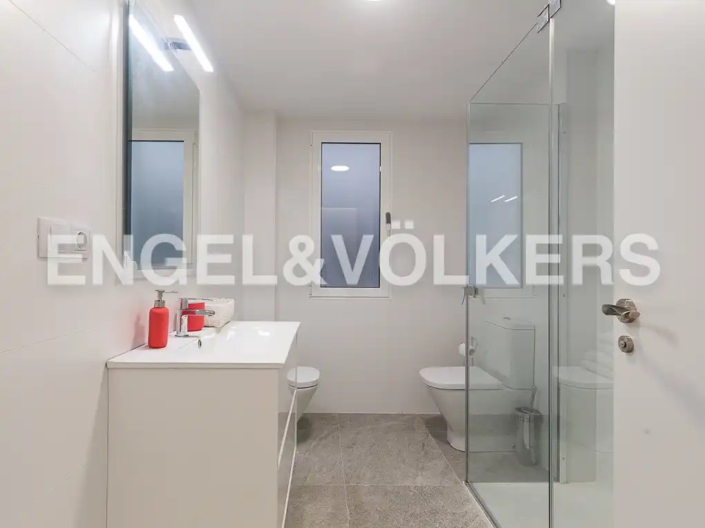 Wohnung 96 m² in Valencia