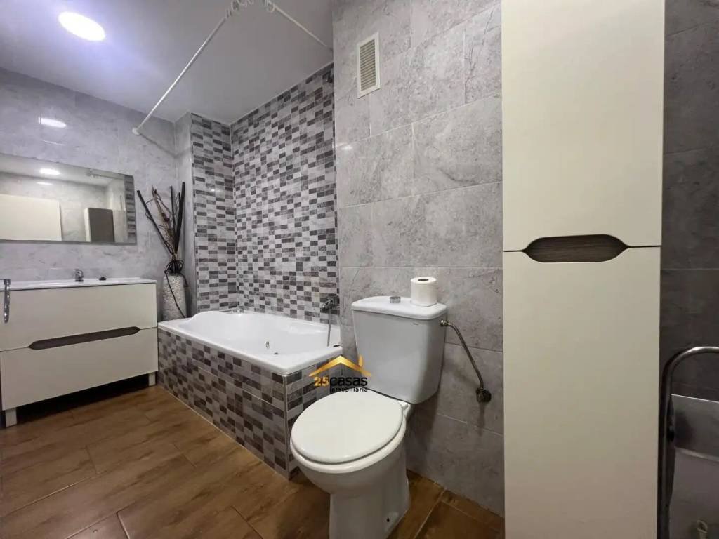 Piso de 80 m² en Santa Pola