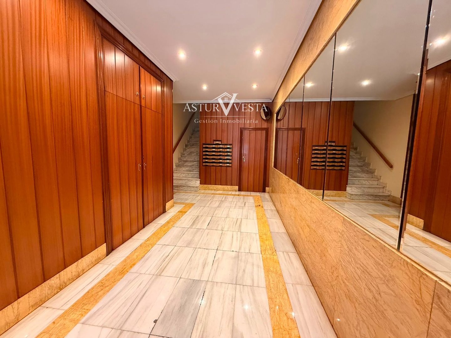 Piso de 82 m² en Gijón