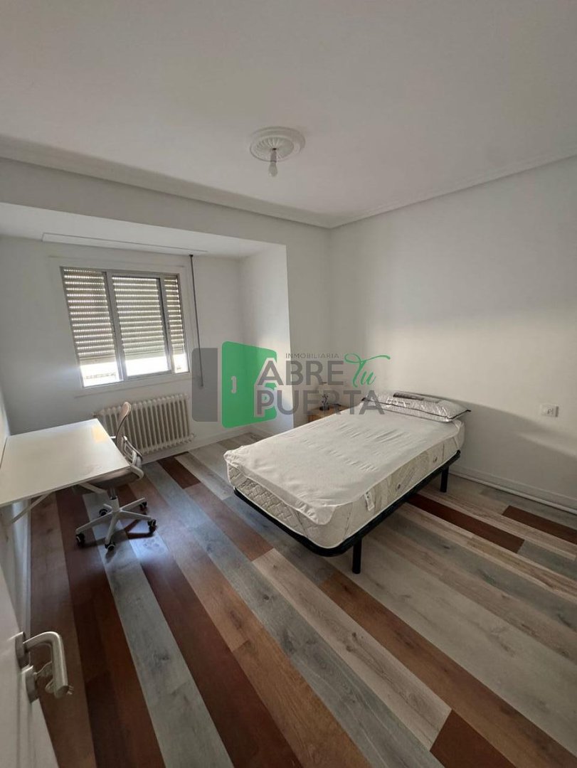 Piso de 115 m² en Ourense