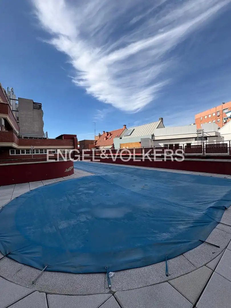 Wohnung 158 m² in Madrid