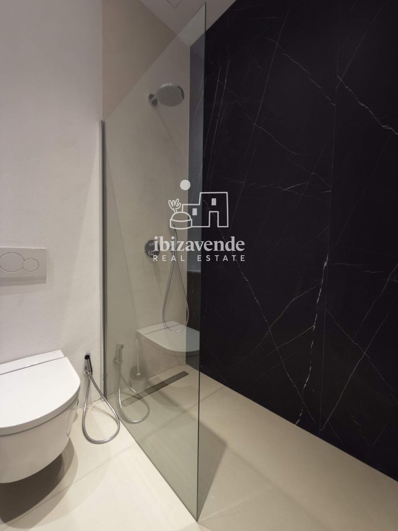 Дом 595 м² в Santa Eulària des Riu