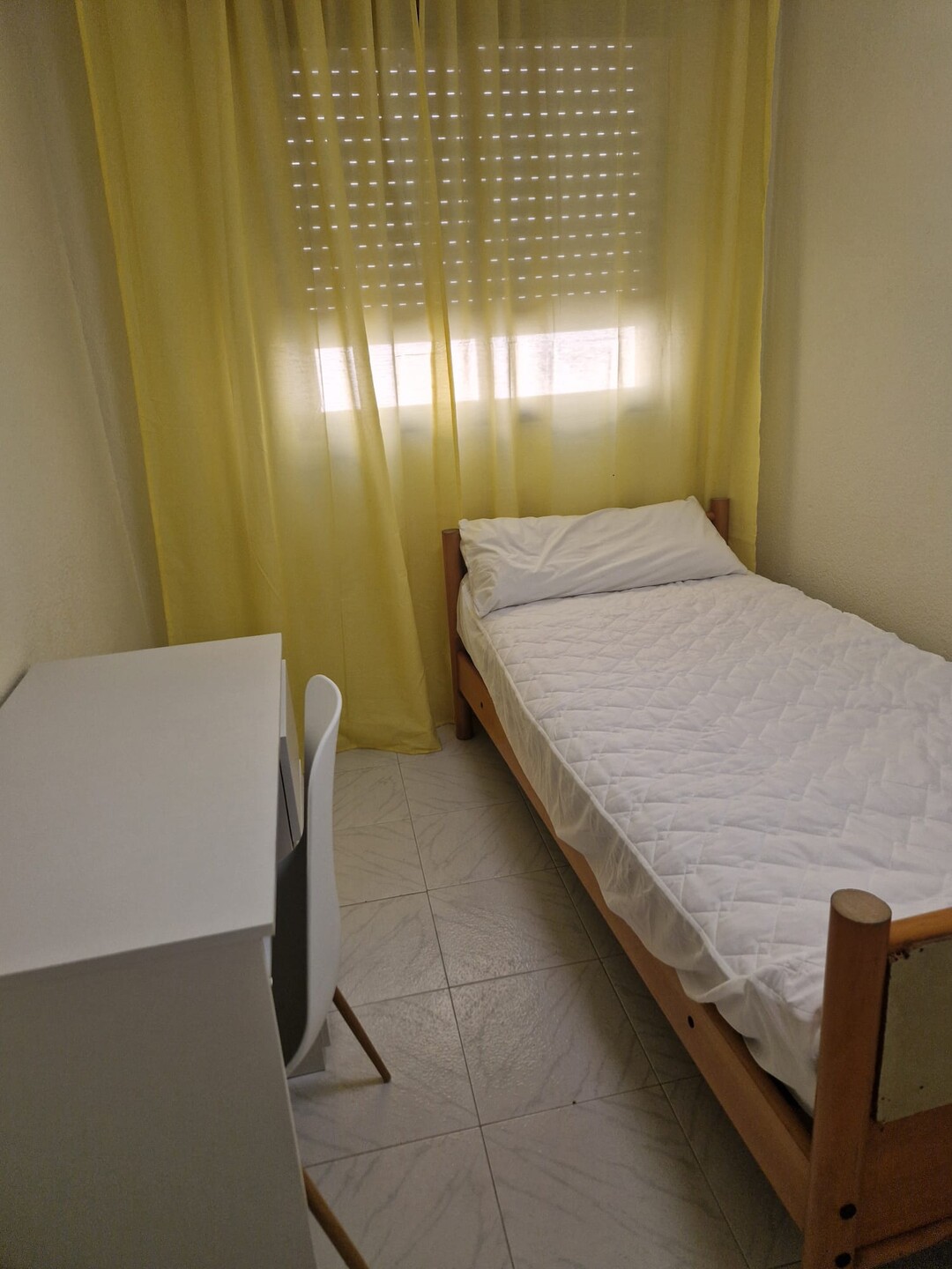 Habitación 189 m², Almería