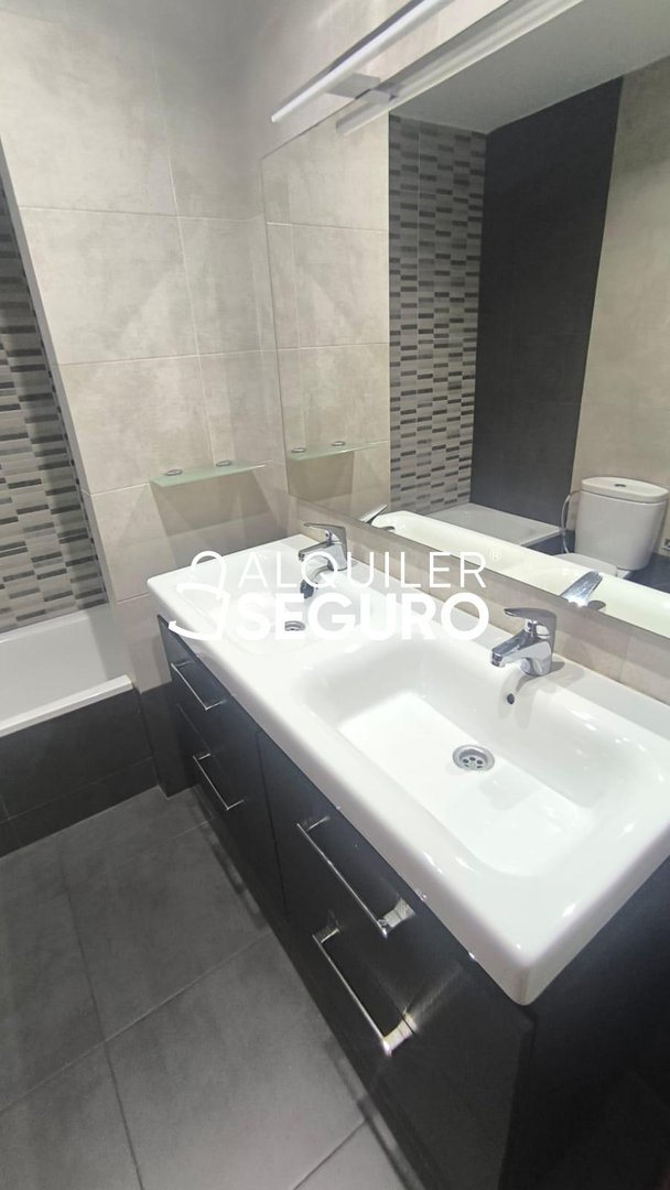 Piso de 160 m² en Sevilla