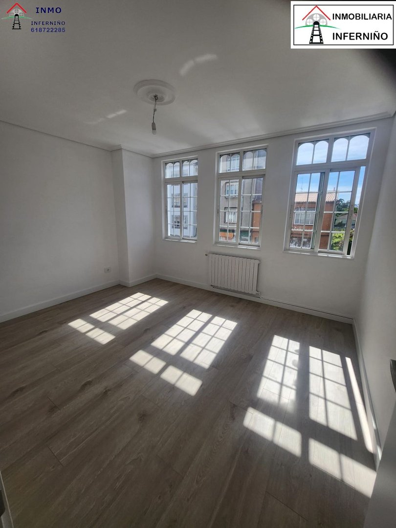 Piso de 170 m² en Narón