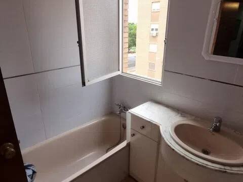 Habitación 110 m², Almería