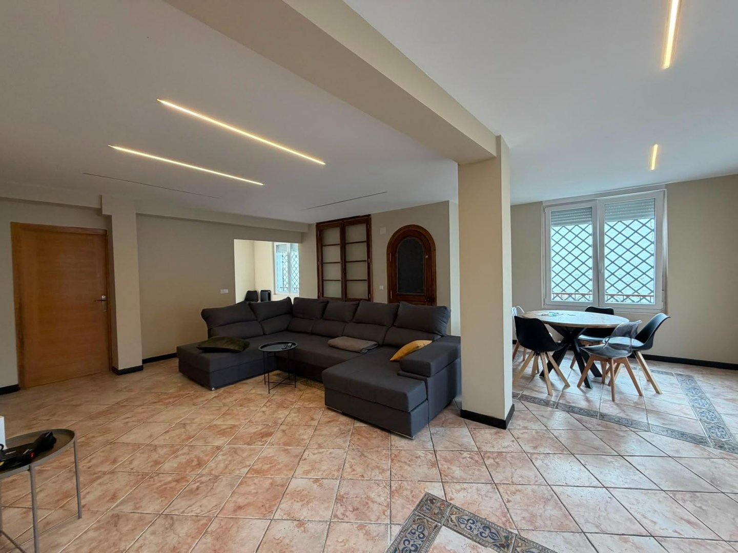 Casa de 328 m² en Gijón