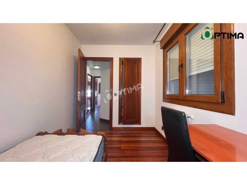 Appartamento 95 m² a Santiago de Compostela