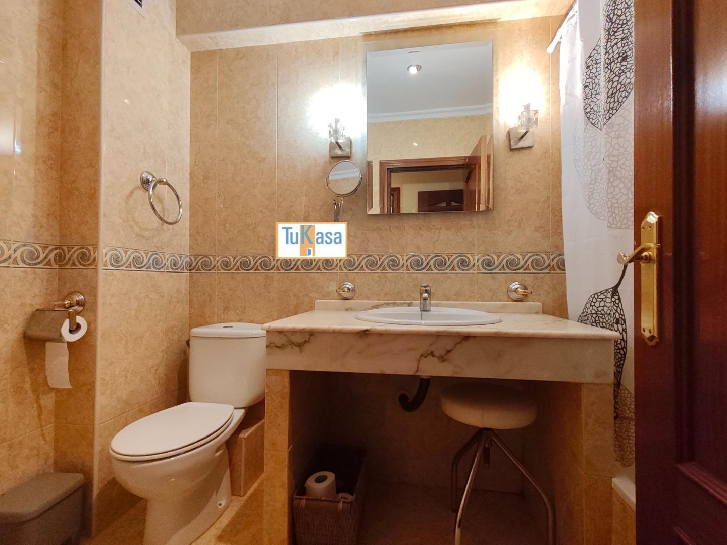 Habitación 110 m², Cáceres